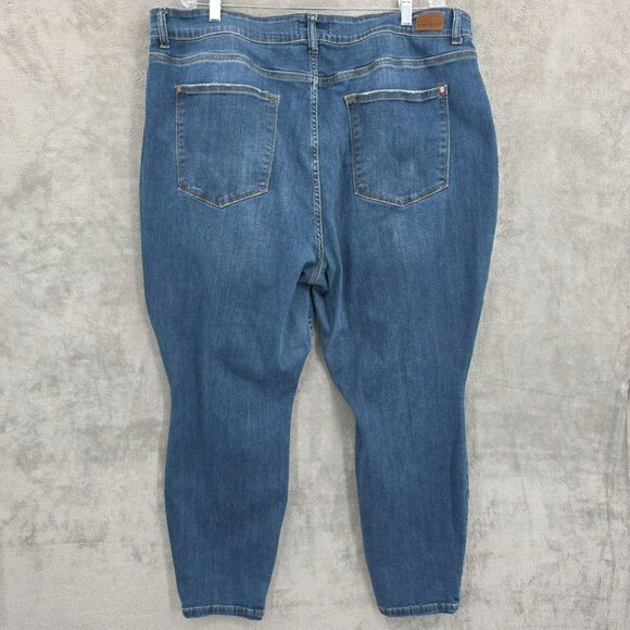 Judy Blue Relaxed Fit Jeans 24W Medium Wash Whiskered High Rise Waist Stretchy - Picture 11 of 12